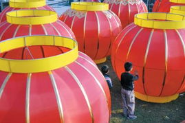 海南花灯要上央视,巨型灯笼吸引市民来参观