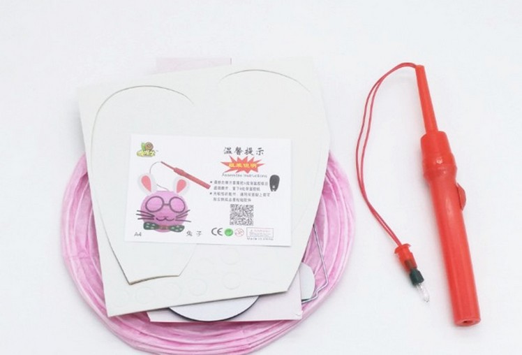 儿童卡通灯笼8寸手工纸灯笼幼儿园diy卡通灯笼中秋节灯笼厂家直销