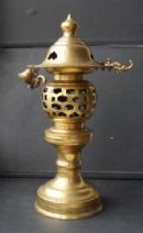 纯铜宫灯 点亮佛寺之美的传统艺术