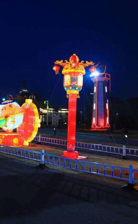 迎新春，赏宫灯 品味传统年味的光影盛宴