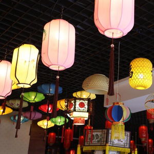 宫灯点亮增收路——甘肃庄浪乡村振兴新景象